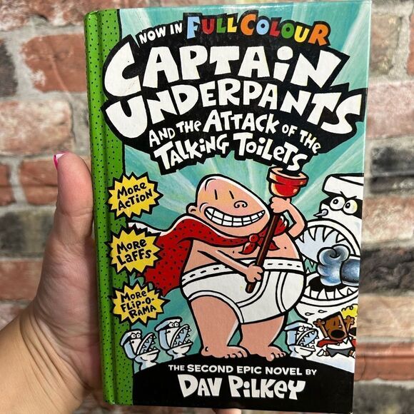 5 for $25🔥Captain Underpants Book - Picture 1 of 3